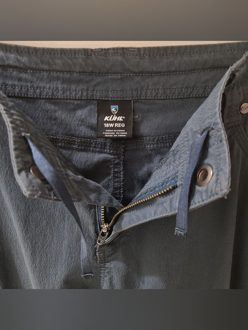 KUHL Stretch Cargo Pants Blue SPLASH Roll-Up Sz 18 Wide Cabincore Active - Picture 10 of 16